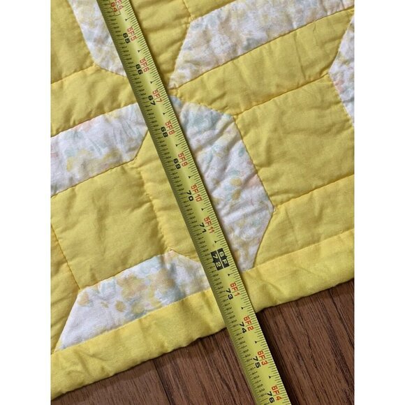 Stunning Sunny Yellow and White handmade Quilted Blanket & Shams Twin / Daybed - Picture 12 of 16